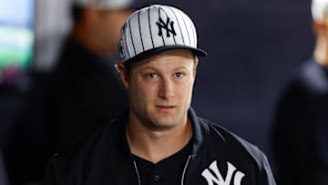 Toronto Blue Jays v New York Yankees