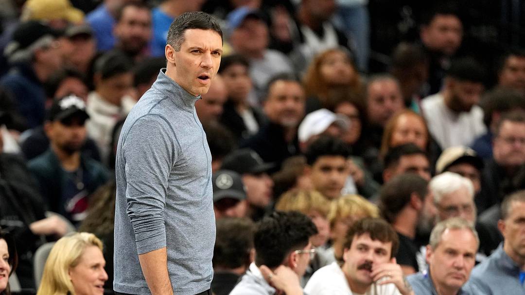 Feb 4, 2026; San Antonio, Texas, USA; Head Coach Mark Daigneault reacts during the first half against the San Antonio Spurs at Frost Bank Center. Mandatory Credit: Scott Wachter-Imagn Images Feb 4, 2026; San Antonio, Texas, USA; Head Coach Mark Daigneault reacts during the first half against the San Antonio Spurs at Frost Bank Center. Mandatory Credit: Scott Wachter-Imagn Images