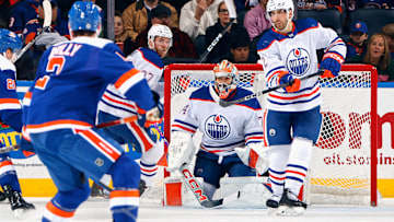 Edmonton Oilers v New York Islanders