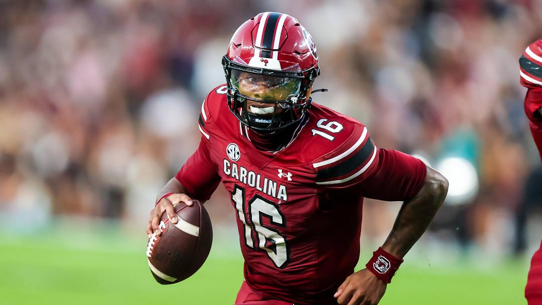 Nov 22, 2025; Columbia, South Carolina, USA; South Carolina Gamecocks quarterback Lanorris Sellers (16) scrambles against the Coastal Carolina Chanticleers in the second quarter at Williams-Brice Stadium. Mandatory Credit: Jeff Blake-Imagn Images