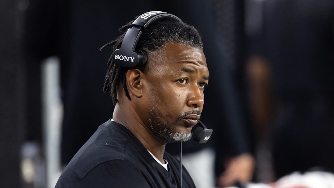 Aug 23, 2025; Glendale, Arizona, USA; Las Vegas Raiders defensive coordinator Patrick Graham against the Arizona Cardinals during a preseason NFL game at State Farm Stadium. Mandatory Credit: Mark J. Rebilas-Imagn Images