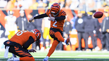 Evan McPherson is a top fantasy football streaming kicker in Week 14.