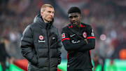Junior Dina Ebimbe verabschiedet sich von SGE-Kollege Rasmus Kristensen