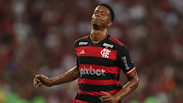 Carlinhos marcou o único gol do Flamengo na partida