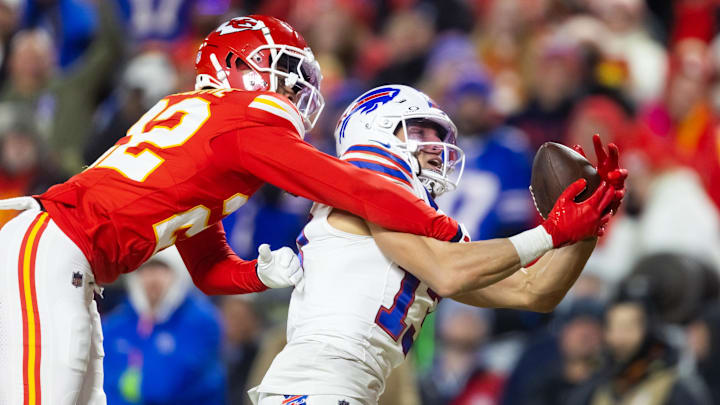 Jan 26, 2025; Kansas City, MO, USA; Buffalo Bills wide receiver Mack Hollins (13) makes a touchdown catch against Kansas City Chiefs cornerback Trent McDuffie (22) during the first half in the AFC Championship game Jan 26, 2025; Kansas City, MO, USA; Buffalo Bills wide receiver Mack Hollins (13) makes a touchdown catch against Kansas City Chiefs cornerback Trent McDuffie (22) during the first half in the AFC Championship game