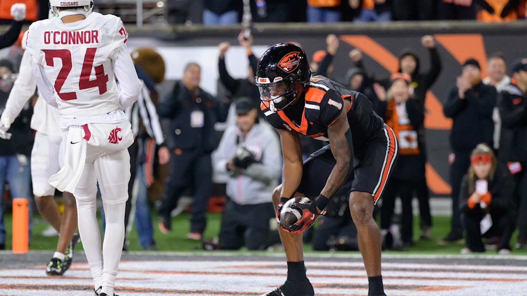 1Nov 23, 2024; Corvallis, Oregon, USA; Oregon State Beavers wide receiver Darrius Clemons (1) catches a touchdown pass to tie the game against the Washington State Cougars during the fourth quarter at Reser Stadium. Mandatory Credit: Craig Strobeck-Imagn Images