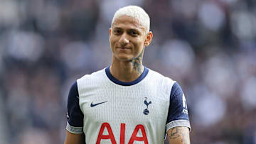 Tottenham Hotspur FC v Everton FC - Premier League