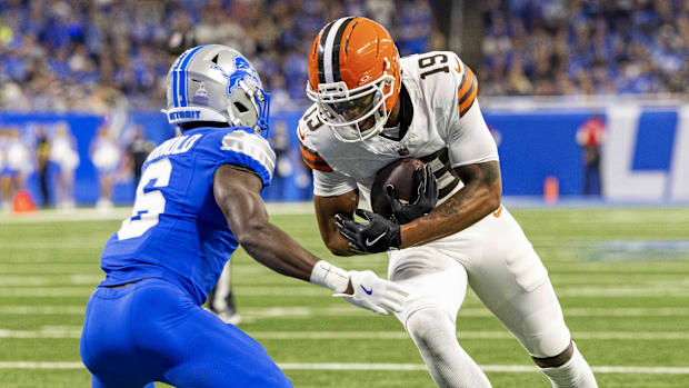 Detroit Lions cornerback Terrion Arnold (6) defends against Cleveland Browns quarterback Joe Flacco (15)  