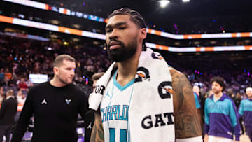 Jan 12, 2025; Phoenix, Arizona, USA; Charlotte Hornets center Nick Richards (4) against the Phoenix Suns at Footprint Center. Mandatory Credit: Mark J. Rebilas-Imagn Images