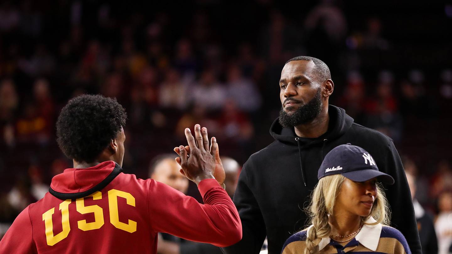 Lakers Mock Draft: 3 prospects Lakers must avoid if they keep their first-round pick - Vimarsana News