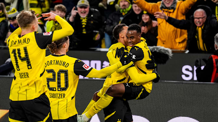 Borussia Dortmund v FC Bayern Munich - Bundesliga