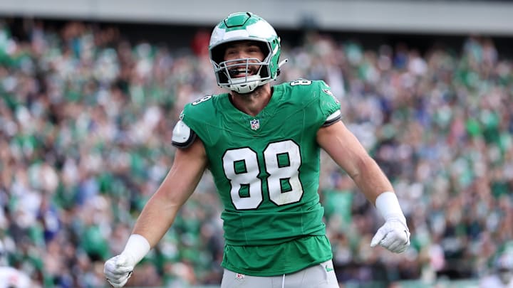 Philadelphia Eagles tight end Dallas Goedert faces the Washington Commanders in Week 18.