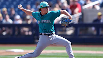 Seattle Mariners v Milwaukee Brewers