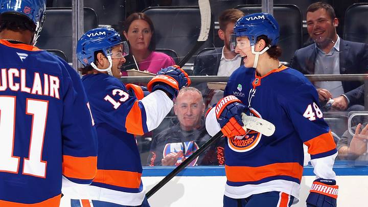 San Jose Sharks v New York Islanders