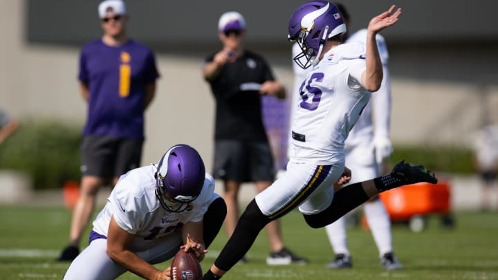 Vikings kicker Will Reichard at an offseason practice.