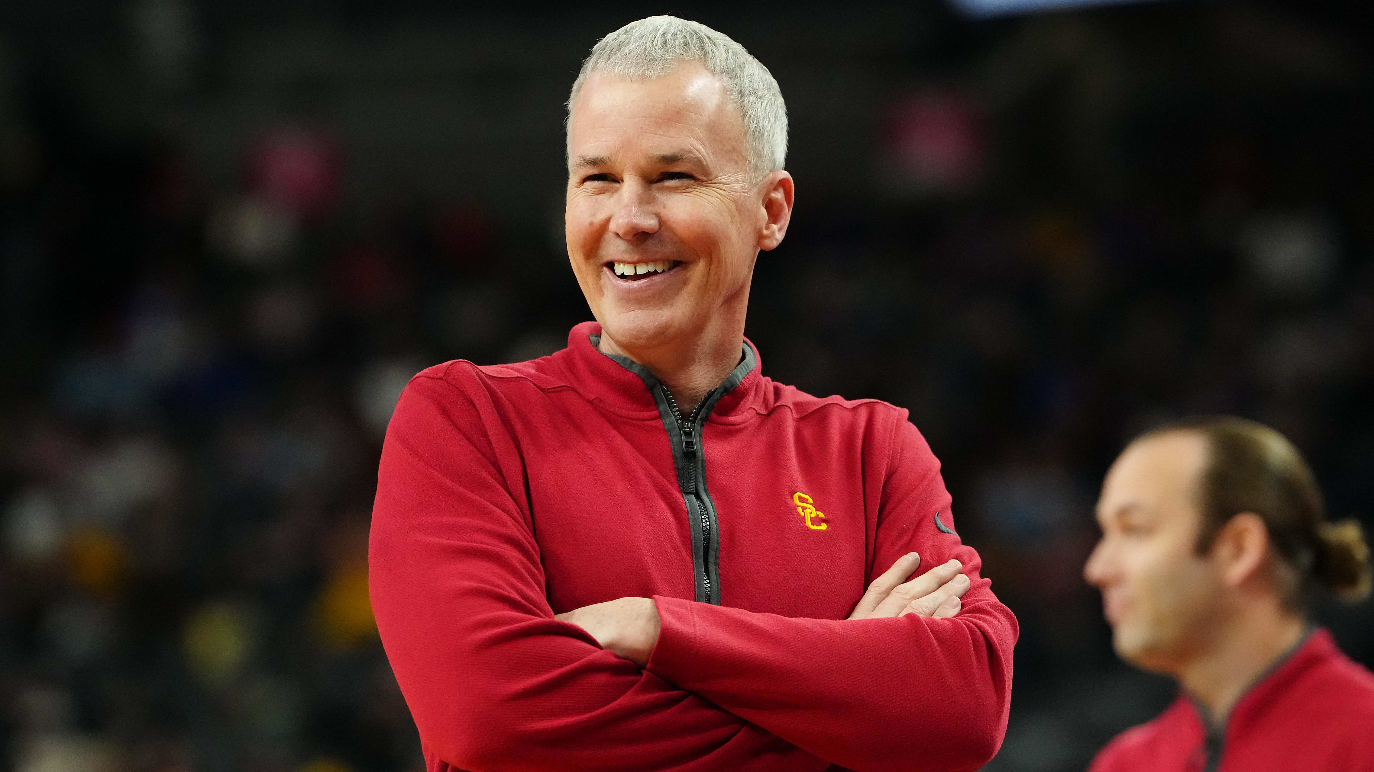 USC Trojans coach Andy Enfield smiles.