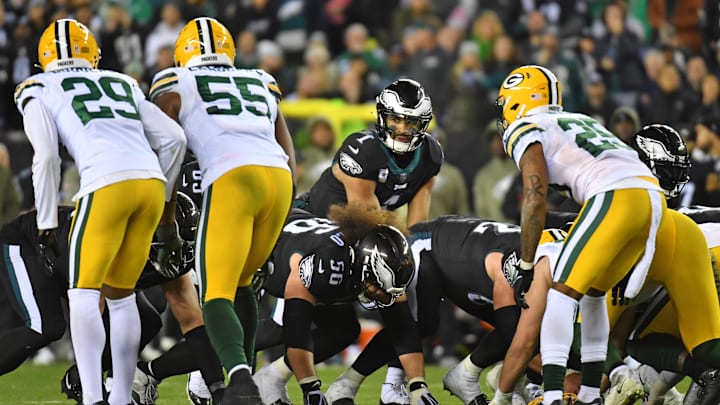 Nov 27, 2022; Philadelphia, Pennsylvania, USA; Philadelphia Eagles quarterback Jalen Hurts (1) against the Green Bay Packers at Lincoln Financial Field. Mandatory Credit: Eric Hartline-Imagn Images