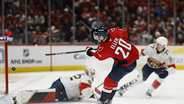 Lars Eller, Washington Capitals Mandatory Credit: Geoff Burke-Imagn Images