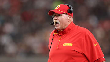 Kansas City Chiefs v Las Vegas Raiders