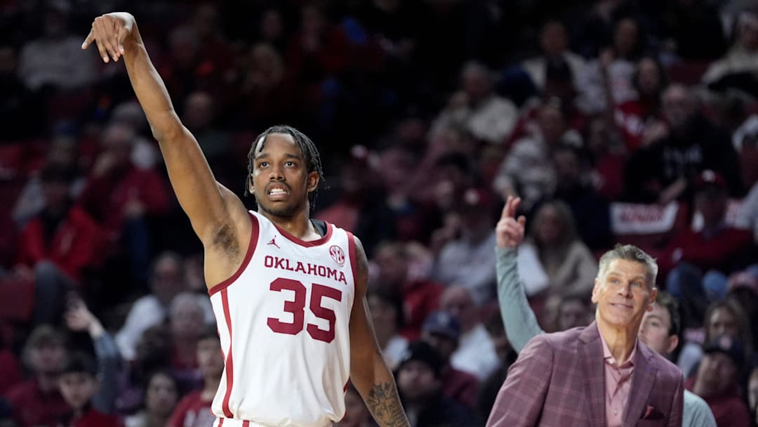 Oklahoma's Derrion Reid 