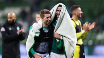 Mitchell Weiser (l. im Bild) hat sich bei Werder voll integriert 