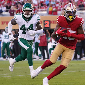 Sep 9, 2024; Santa Clara, California, USA; San Francisco 49ers wide receiver Jauan Jennings (15) advances upfield after a catch in the second quarter against the New York Jets at Levi's Stadium. Mandatory Credit: David Gonzales-Imagn Images