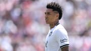 Igor Jesus foi anunciado como novo reforço do Nottingham Forest