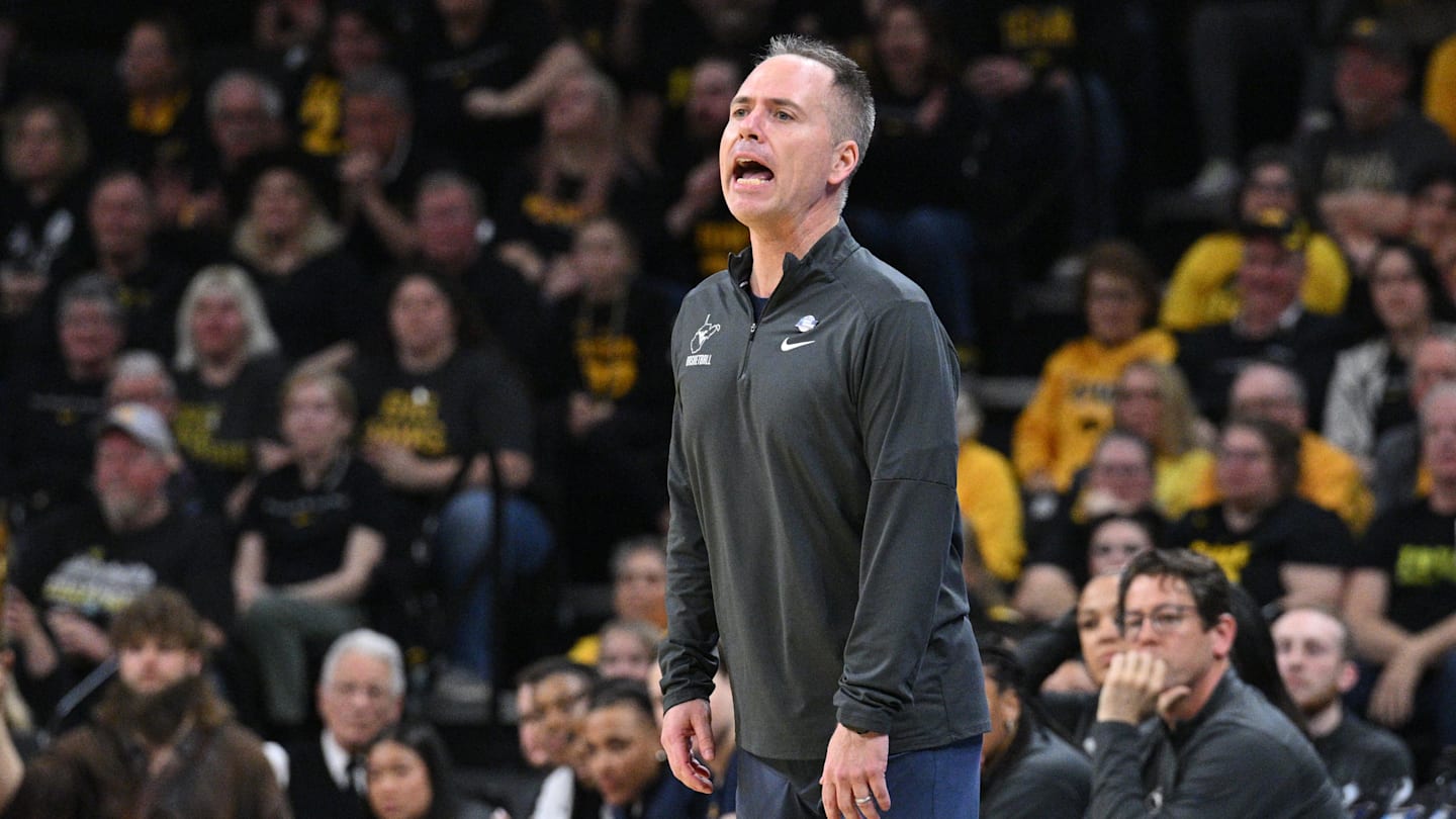 WVU Women’s Basketball Enters New Season Ranked in the Top 25