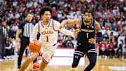 Indiana Hoosiers guard Myles Rice (1) dribbles the ball while South Carolina Gamecocks guard Jacobi Wright (1) defends. 