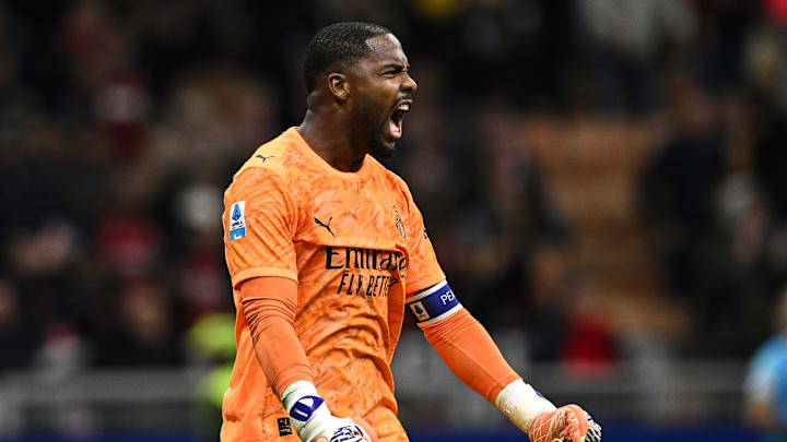 Mike Maignan ist ablösefrei zu haben Mike Maignan ist ablösefrei zu haben