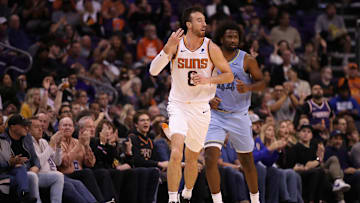 Memphis Grizzlies v Phoenix Suns