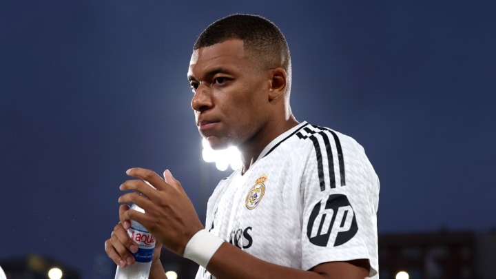 Kylian Mbappé rencontre des difficultés pour ses débuts en championnat avec le Real Madrid.