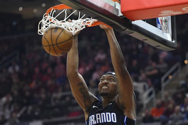 Orlando Magic center Wendell Carter Jr. dunks during an NBA game versus the Cleveland Cavaliers.