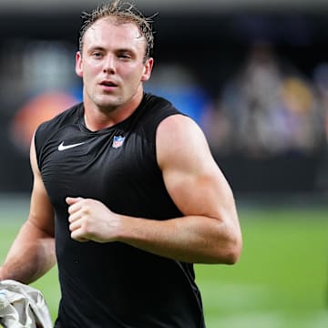 Jan 5, 2025; Paradise, Nevada, USA; Las Vegas Raiders tight end Brock Bowers (89) jogs off the field after the Raiders were defeated by the Los Angeles Chargers 34-20 at Allegiant Stadium. Mandatory Credit: Stephen R. Sylvanie-Imagn Images