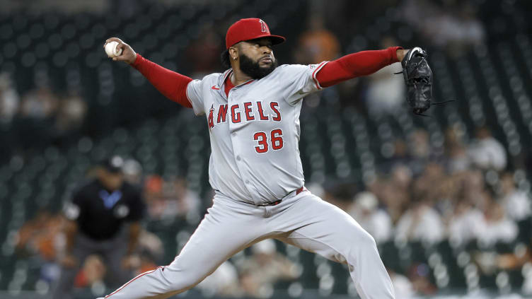 Los Angeles Angels v Detroit Tigers