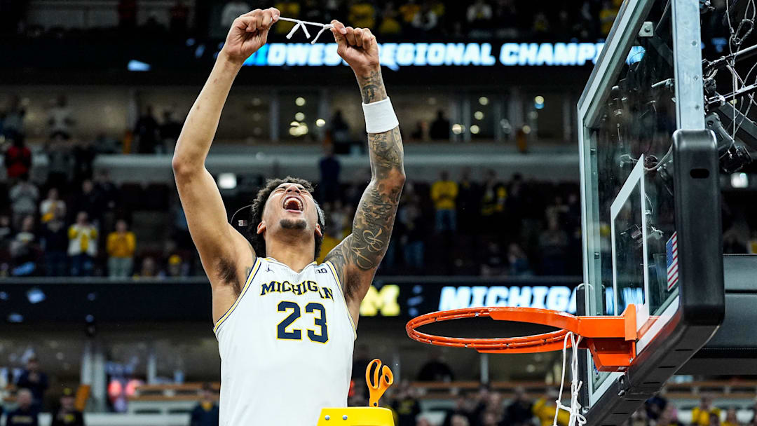 Michigan forward Yaxel Lendeborg (23)