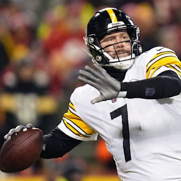 Jan 16, 2022; Kansas City, Missouri, USA; Pittsburgh Steelers quarterback Ben Roethlisberger (7) throws a pass against the Kansas City Chiefs during the first half in an AFC Wild Card playoff football game at GEHA Field at Arrowhead Stadium. Mandatory Credit: Jay Biggerstaff-Imagn Images