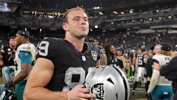 Las Vegas Raiders tight end Brock Bowers