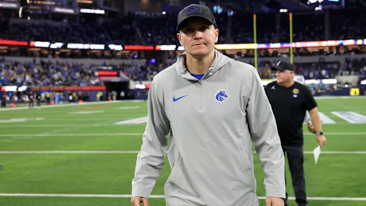 Dec 16, 2023; Inglewood, CA, USA; Boise State Broncos head coach Spencer Danielson walks off the field after defeated by UCLA Bruins 35-22 during the LA Bowl at SoFi Stadium. Mandatory Credit: Kiyoshi Mio-Imagn Images