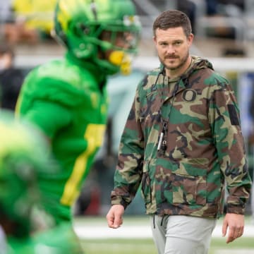 Oregon head coach Dan Lanning walks the field during the Oregon Ducks’ Spring Game Saturday, April 27. 2024 at Autzen Stadium in Eugene, Ore.