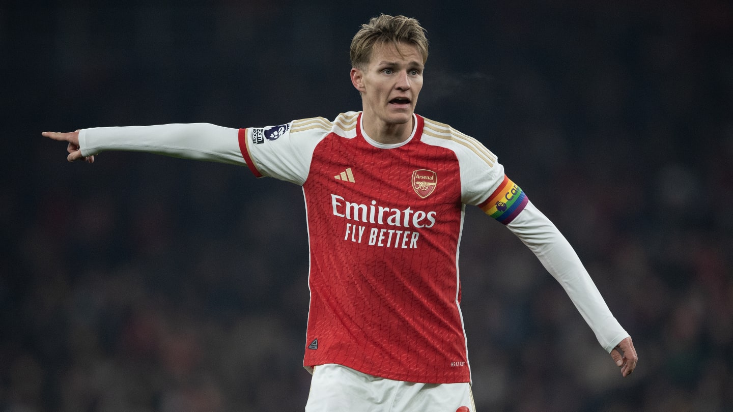 Arsenal director aims dig at Real Madrid over Martin Odegaard