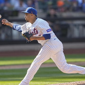 Sep 14, 2025; New York City, New York, USA; New York Mets pitcher Edwin Diaz (39) delivers a pitch against the Texas Rangers during the ninth inning at Citi Field. Mandatory Credit: Gregory Fisher-Imagn Images