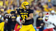 Oct 25, 2025; Tempe, Arizona, USA; Arizona State Sun Devils quarterback Sam Leavitt (10) against the Houston Cougars at Mountain America Stadium. Mandatory Credit: Mark J. Rebilas-Imagn Images