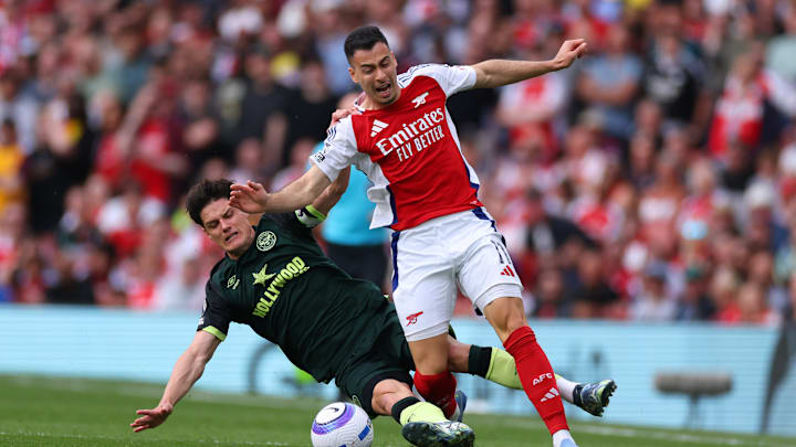Christian Nørgaard im Duell mit Arsenal-Star Gabriel Martinelli Christian Nørgaard im Duell mit Arsenal-Star Gabriel Martinelli