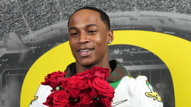 Oregon Ducks Dan Lanning Evan Stewart Dakorien Moore Dante Moore Injury Update Gary Bryant Jr. College Football Playoff Big10