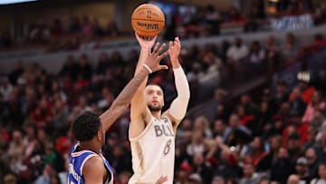 Philadelphia 76ers v Chicago Bulls