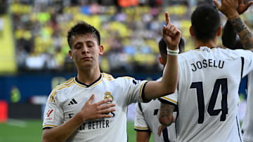 TOPSHOT-FBL-ESP-LIGA-VILLARREAL-REAL MADRID