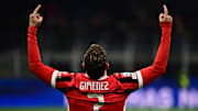 FBL-EUR-C1-MILAN-FEYENOORD