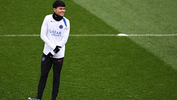 Dro Fernandez a fait ses premiers pas avec Paris cette semaine. Dro Fernandez a fait ses premiers pas avec Paris cette semaine.