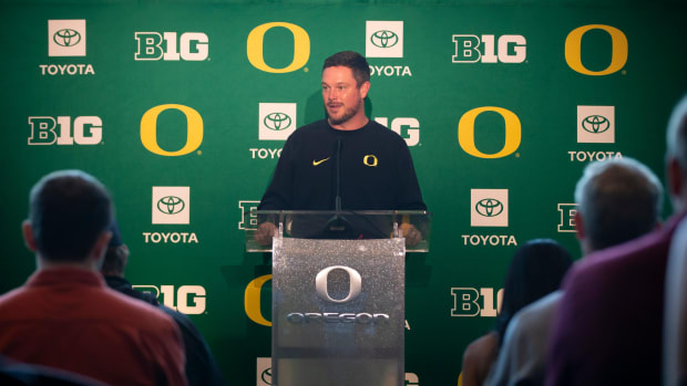 Oregon head coach Dan Lanning speaks during Oregon football’s media day